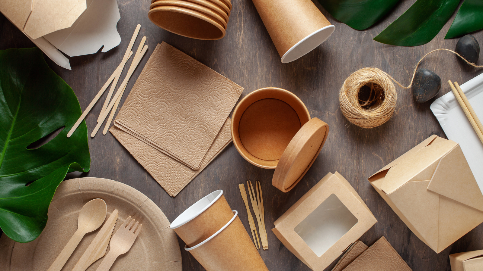 Eco craft paper tableware.